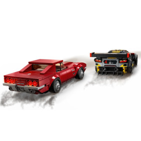 Chevrolet Corvette C8.R a 1968 Chevrolet Corvette