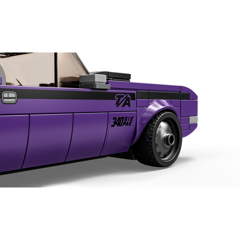 Mopar Dodge//SRT Top Fuel Dragster a 1970 Dodge Challenger T/A