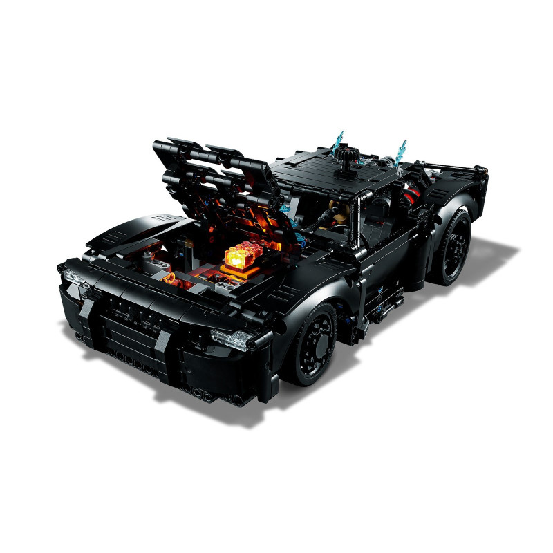 BATMAN &ndash; BATMOBIL