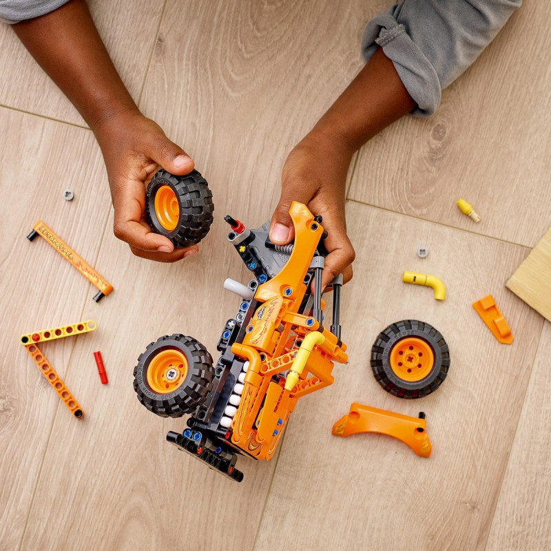 Monster Jam&trade; El Toro Loco&trade;