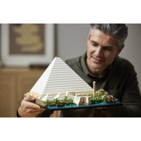 Velká pyramida v Gíze Velká pyramida v Gíze