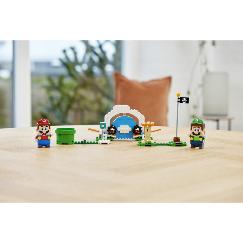 Fuzzy a ploutve &ndash; roz&scaron;iřuj&iacute;c&iacute; set