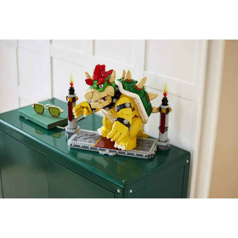 Všemocný Bowser™ Všemocný Bowser™