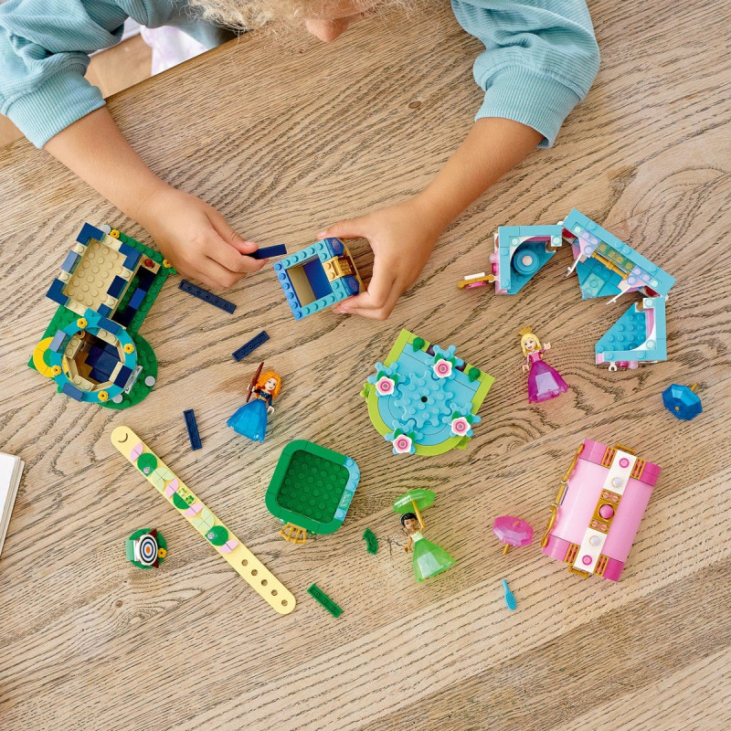 Kouzelný svět Šípkové Růženky, Rebelky a Tiany