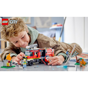 Velitelský vůz hasičů