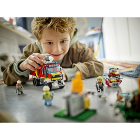 Velitelský vůz hasičů