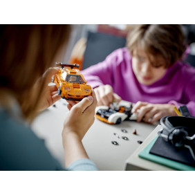 McLaren Solus GT a McLaren F1 LM