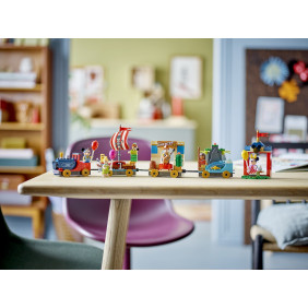 Slavnostní vláček Disney