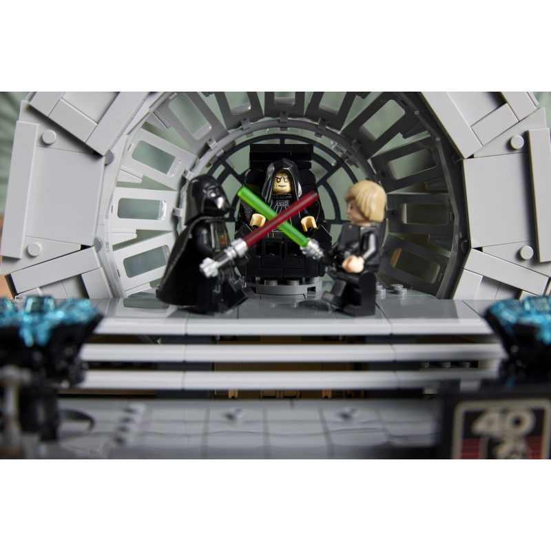 C&iacute;sařův trůnn&iacute; s&aacute;l &ndash; diorama
