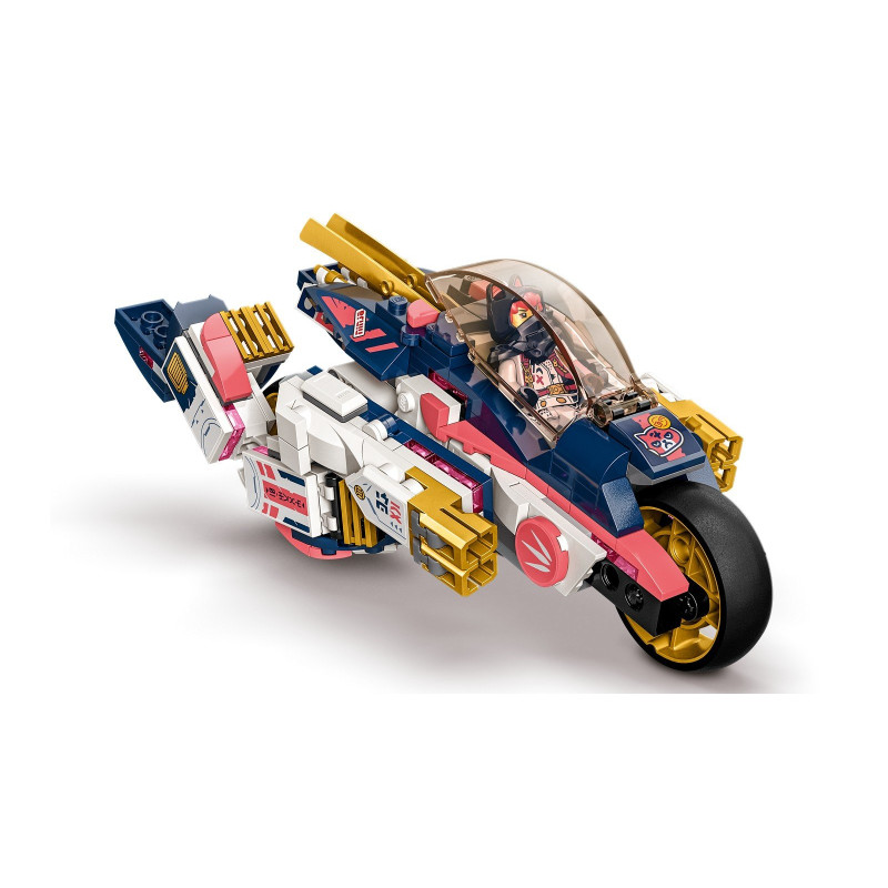 Sora a její transformační motorobot Sora a její transformační motorobot