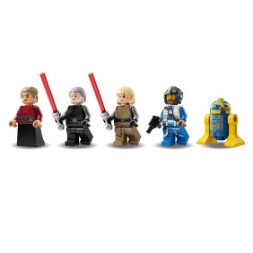 St&iacute;hačka E-wing&trade; Nov&eacute; republiky vs. st&iacute;hačka Shin Hati