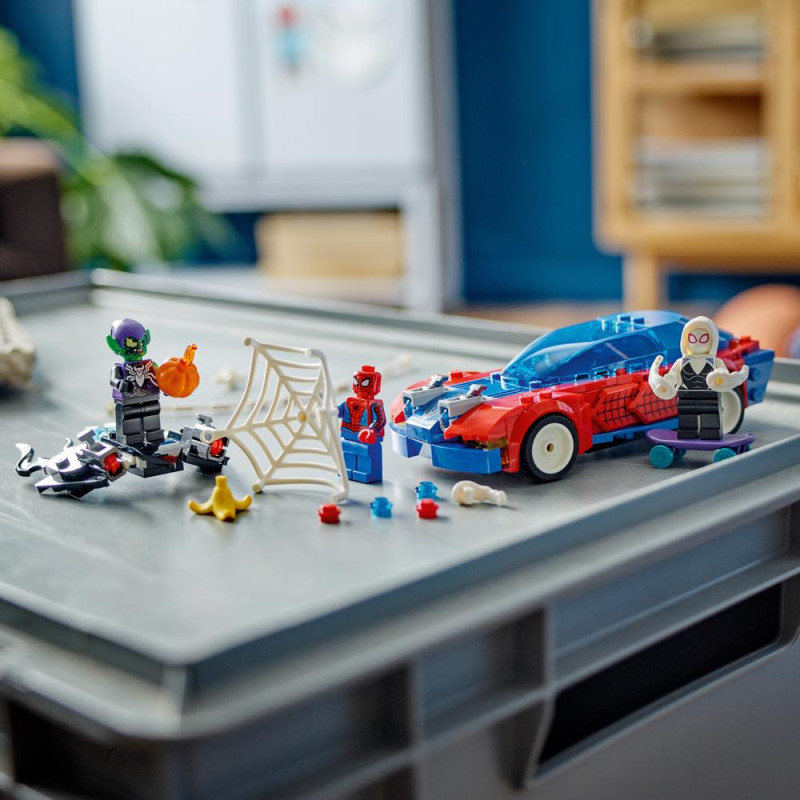 Spider-Manovo z&aacute;vodn&iacute; auto a Venom Zelen&yacute; goblin