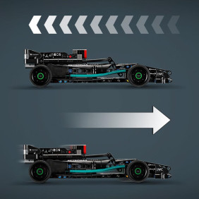 Mercedes-AMG F1 W14 E Performance Pull-Back