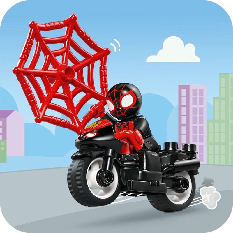 Spin a dobrodružstv&iacute; na motorce
