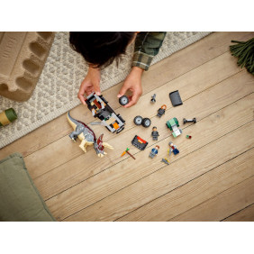 Útok triceratopse na pick-up