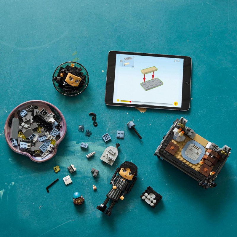 Figurka: Wednesday Addamsová