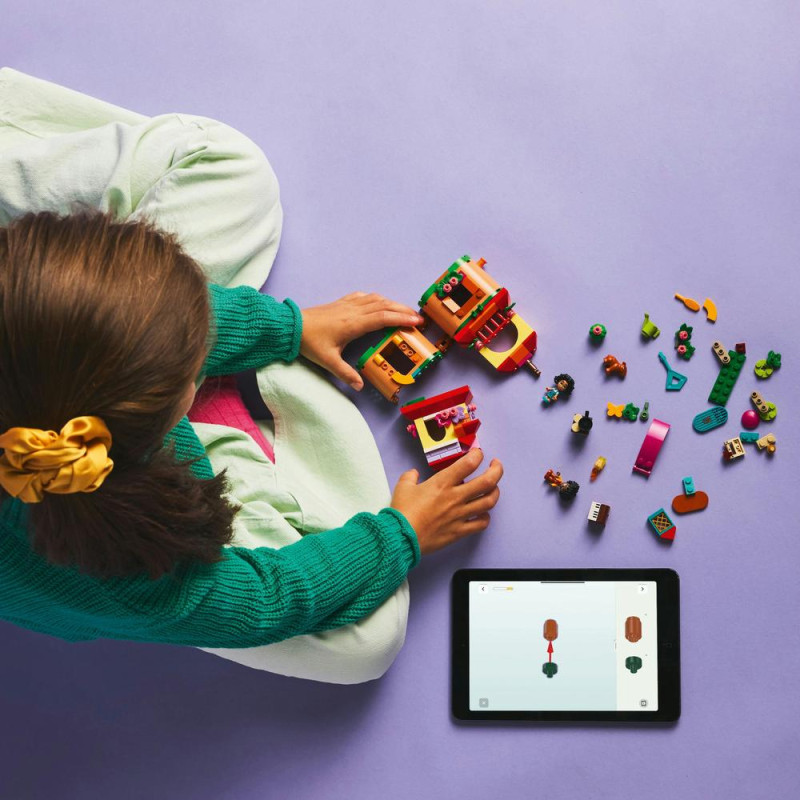 Miniaturní domeček z filmu Encanto