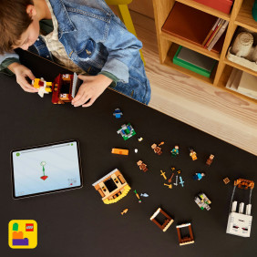 Balón v podobě ďasa a útok na vesnici