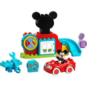 Mickeyho klub&iacute;k a auto