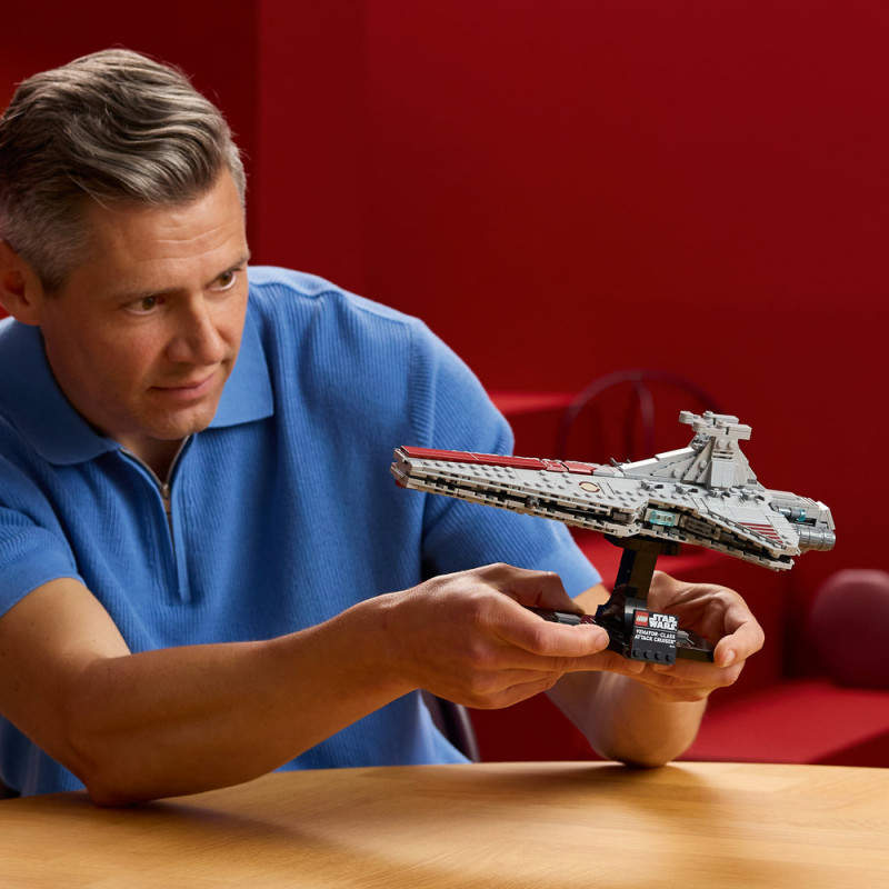 &Uacute;točn&yacute; křižn&iacute;k tř&iacute;dy Venator