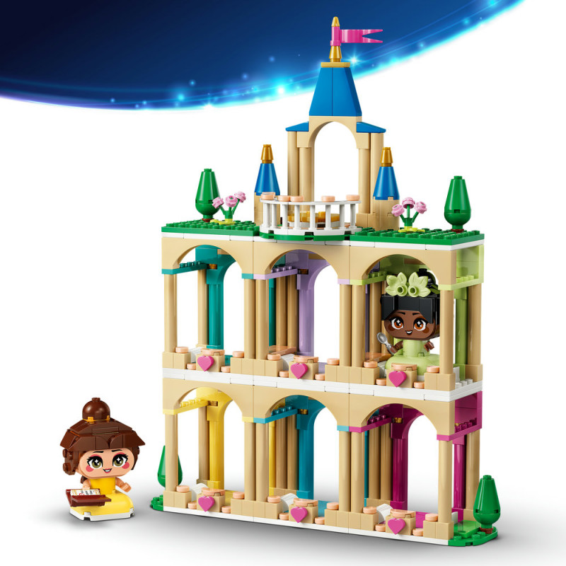 Mini Bella a Tiana s hradem