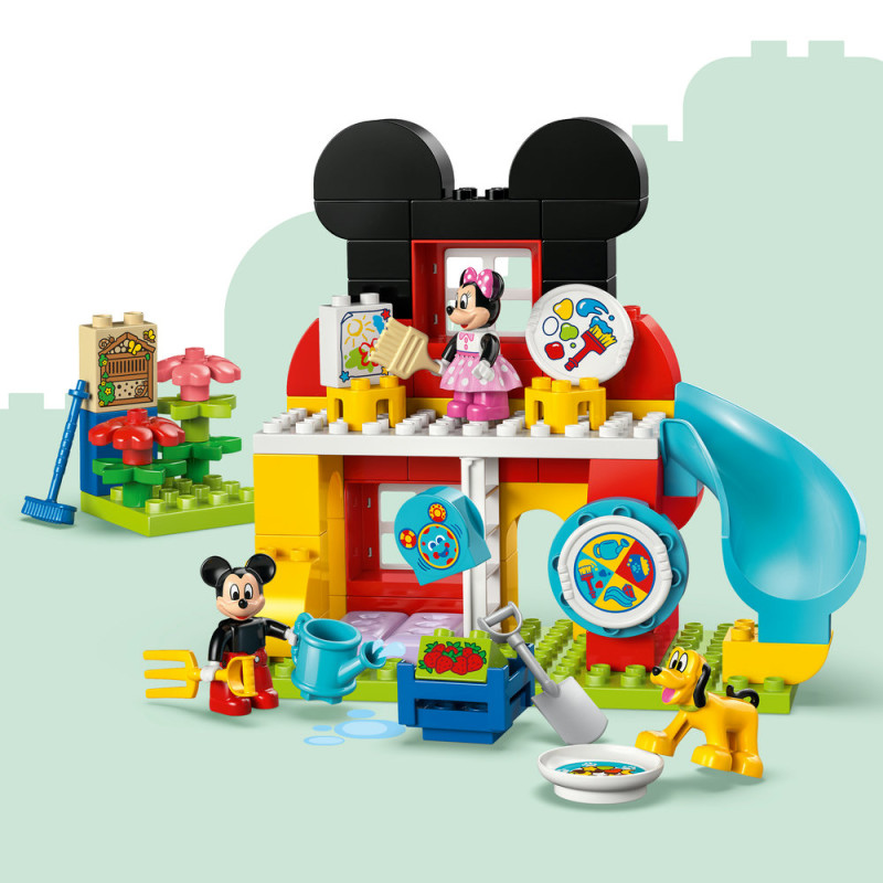 Mickeyho klub&iacute;k, Minnie a Pluto