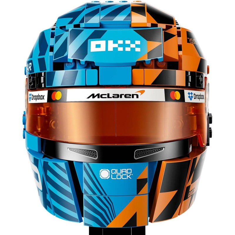 Helma Oscar Piastri z týmu McLaren Mastercard F1®