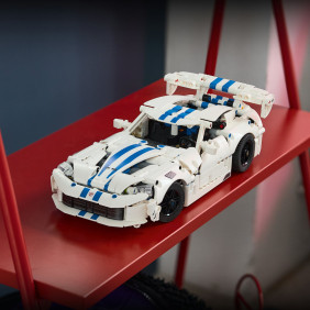 Sportovní auto Dodge Viper GTS-R