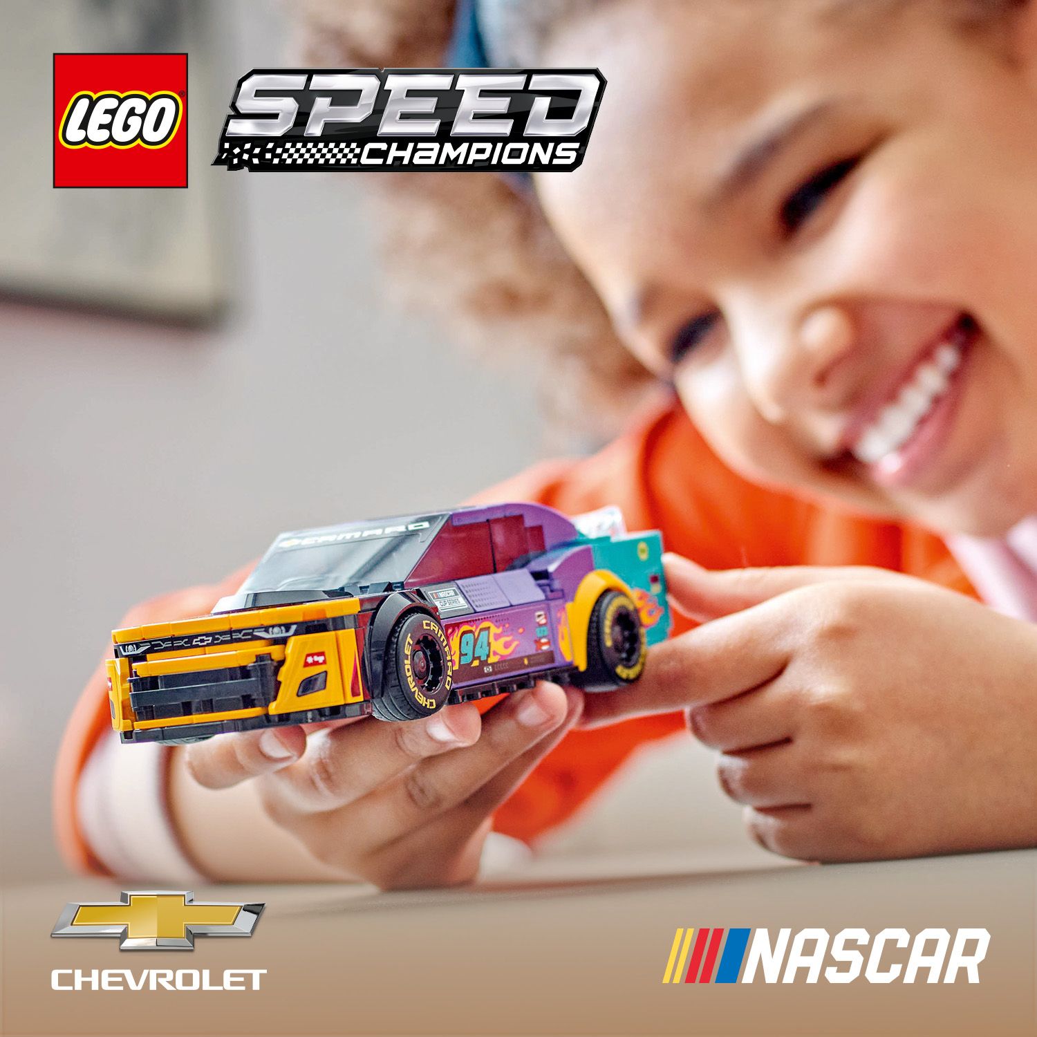 Postavte si vozidlo NASCAR® z kostek LEGO®