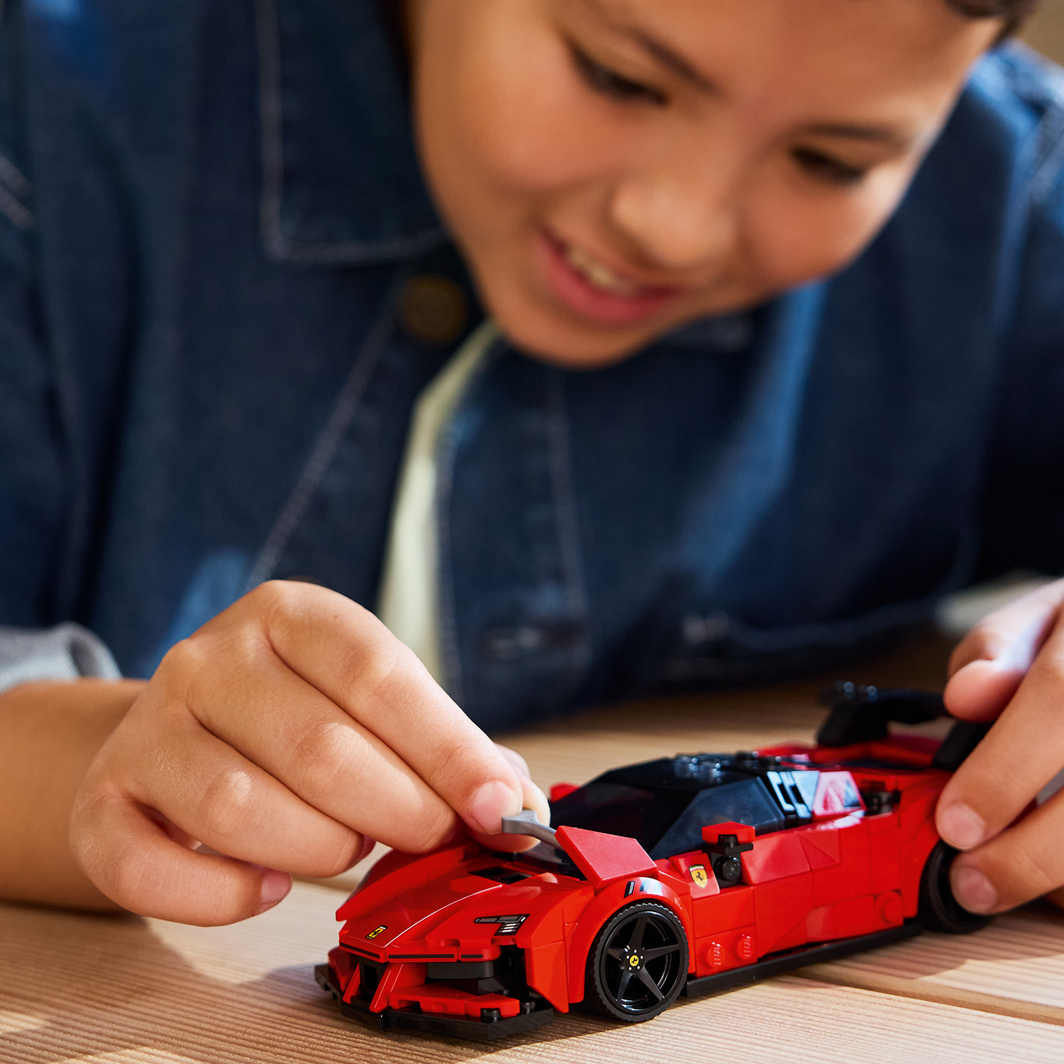 Model Ferrari na hran&iacute;